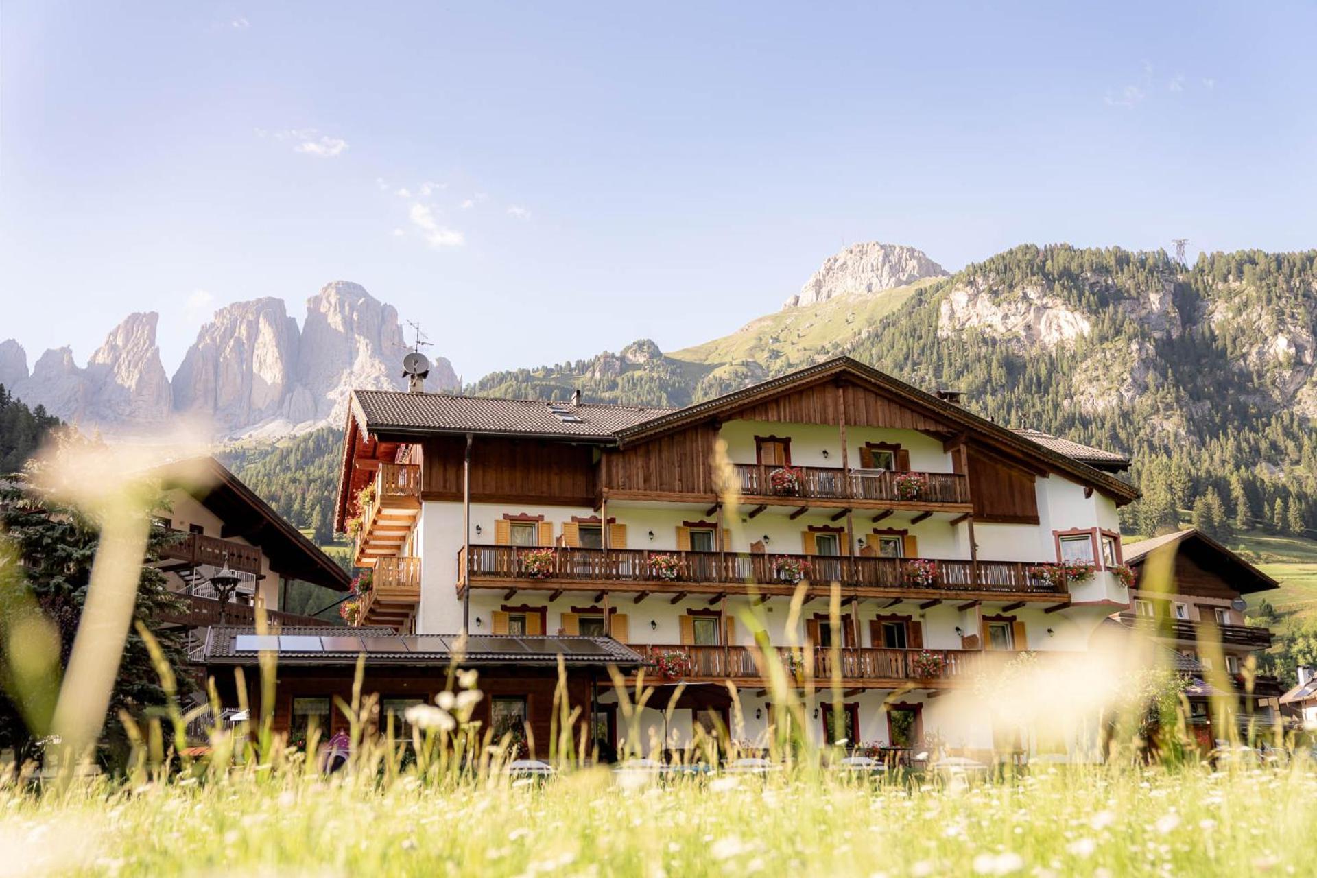 Bed and Breakfast Garni Letizia Кампителло-ди-Фасса Экстерьер фото
