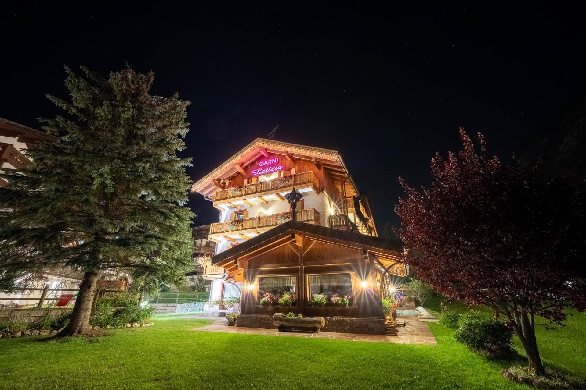 Bed and Breakfast Garni Letizia Кампителло-ди-Фасса Экстерьер фото